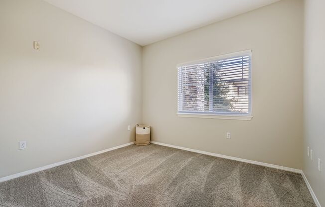 2 beds, 2 baths, 1,045 sqft, $1,744