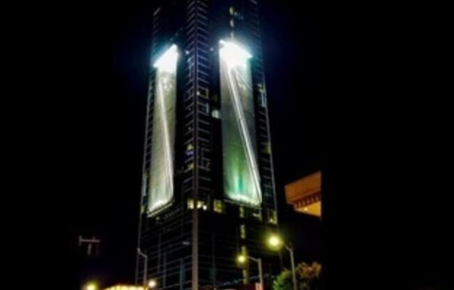 1 bed, 1 bath, 858 sqft, $4,545, Unit 1403