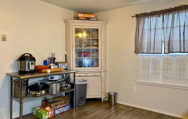 Charming 3Bedroom/2.5Bath Townhome in Mays Chapel Village/Timonium