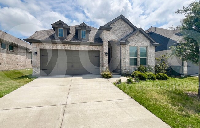 5522 BLUE PT LN