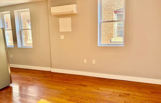 Studio, 1 bath, 525 sqft, $1,125, Unit #302