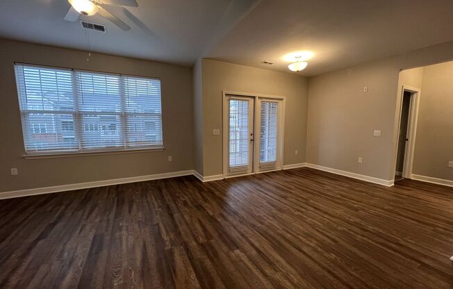 2 beds, 2 baths, 1,160 sqft, $1,599, Unit 138-407
