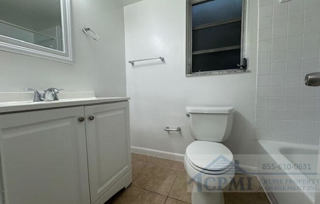 1 bed, 2 baths, 725 sqft, $1,795, Unit 1