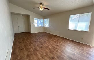 3 beds, 2 baths, $1,025