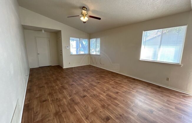 2108 Carousel, Killeen