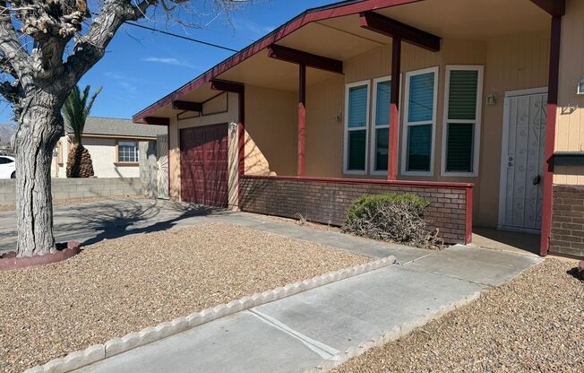 A MUST SEE 4BD/2BATH HOUSE WITH POOL!