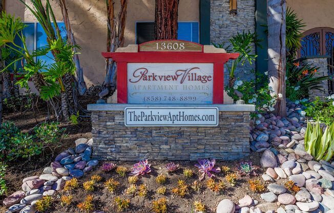 Parkview Poway Apartments | Comfortable Living in the Heart of Poway!