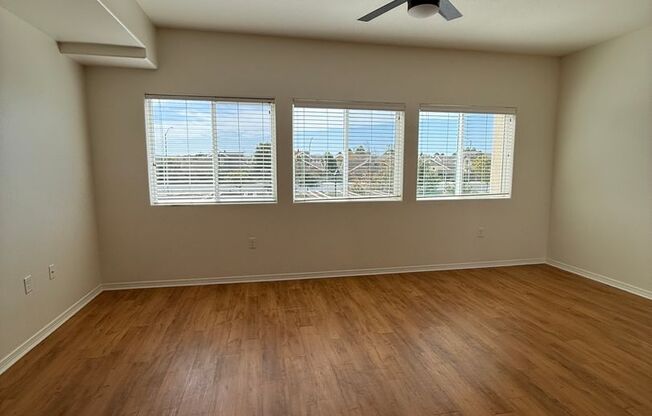 Studio, 1 bath, 418 sqft, $1,350, Unit 1301-215