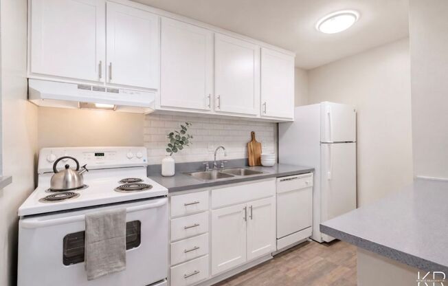 2 beds, 1.5 baths, 976 sqft, $1,400, Unit 2006-19