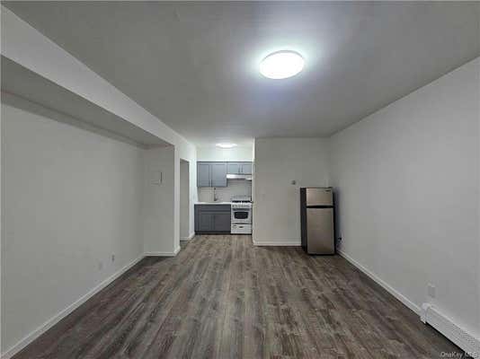 Studio, 1 bath, 330 sqft, $1,300, Unit 1B