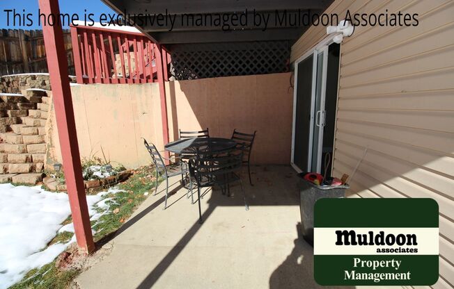 3 beds, 2.5 baths, $2,500