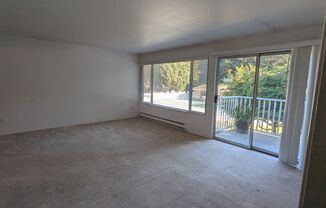 2 beds, 1 bath, $1,950