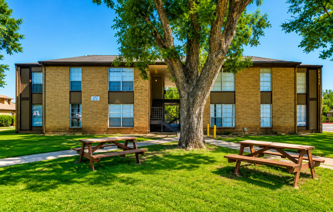 Spacious 3-Bedroom Apartments in Dallas – Starting at Just $1,350/Month