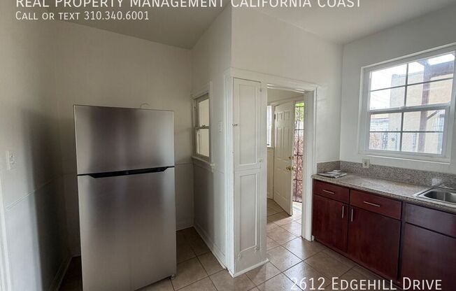 2612 Edgehill Dr 2612