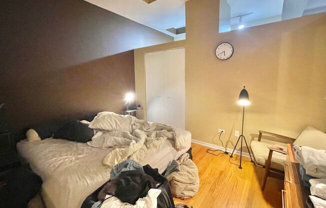 2 beds, 2 baths, $3,250, Unit 506