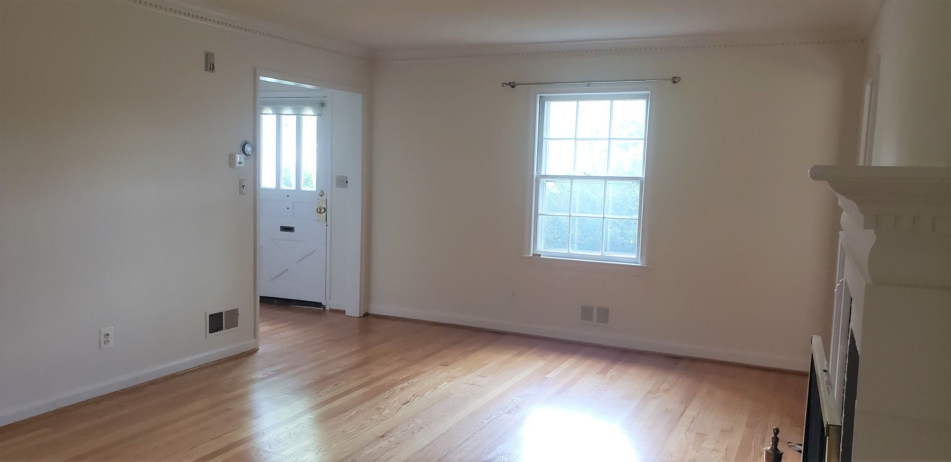 Classic And Stately 5 Bed 3 Bath Colonial Gem In Prestigious Dover Balmoral Riverwood Community
