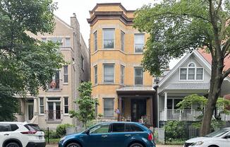 3240 242 N RACINE