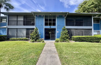 2452 OAK PARK WAY