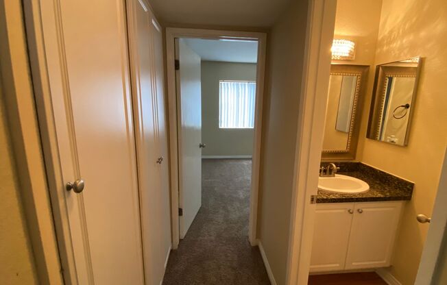 2 beds, 1 bath, $2,325