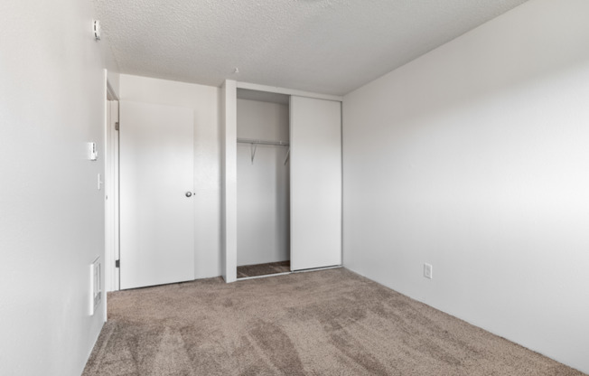 2 beds, 1 bath, 745 sqft, $1,685