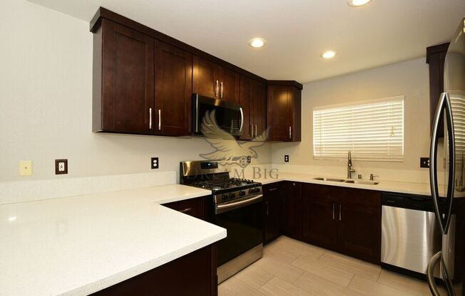 10524 AUTUMN PINE AVE