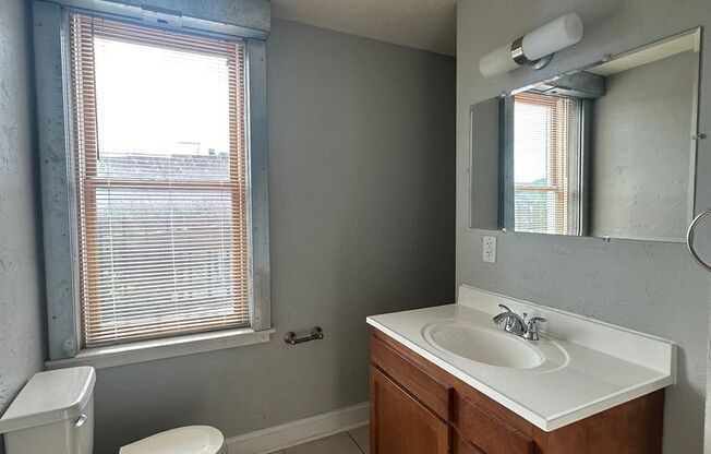 3 beds, 2 baths, 1,450 sqft, $1,500, Unit #1