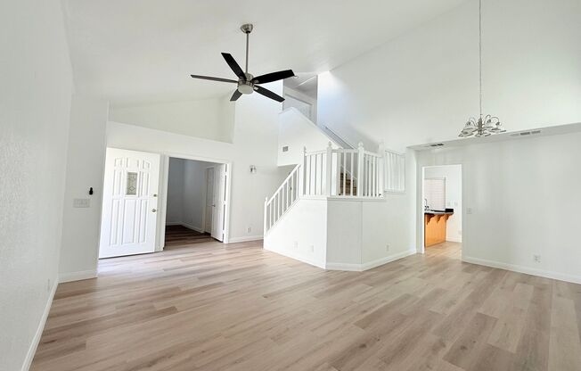 Wonderful South Shores single-family house with 3 bedrooms and 3 bathrooms
