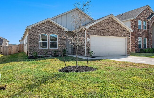 NEVER LIVED IN Spacious 4 Bedroom / 1 Story In Willis