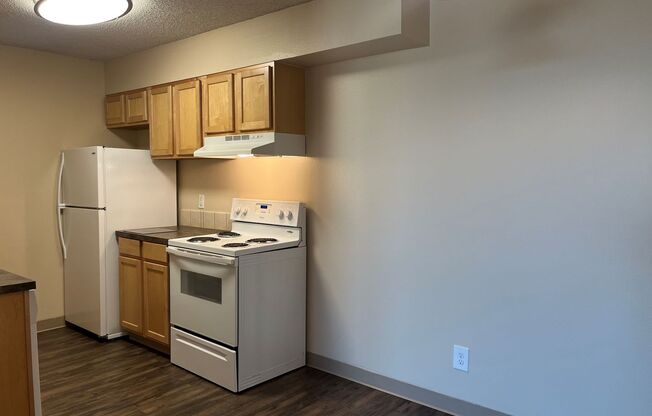 1 bed, 1 bath, 675 sqft, $1,095, Unit 176