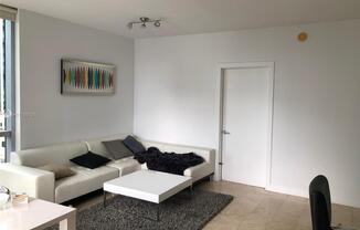 1060 Brickell Ave