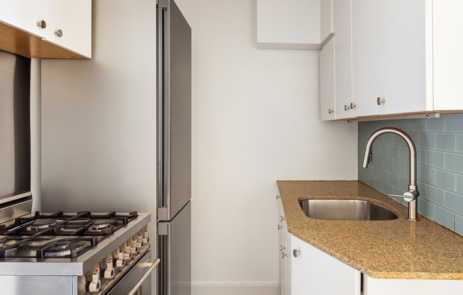 1 bed, 1 bath, $3,500, Unit 8F