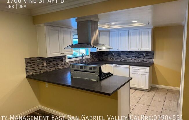 1706 VINE ST