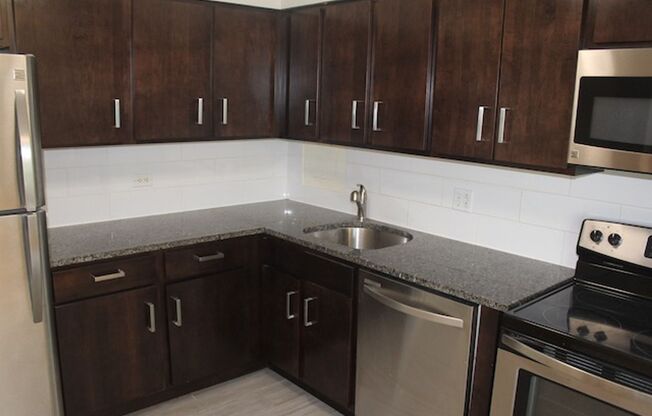 1 bed, 1 bath, $1,995, Unit 2620-2D