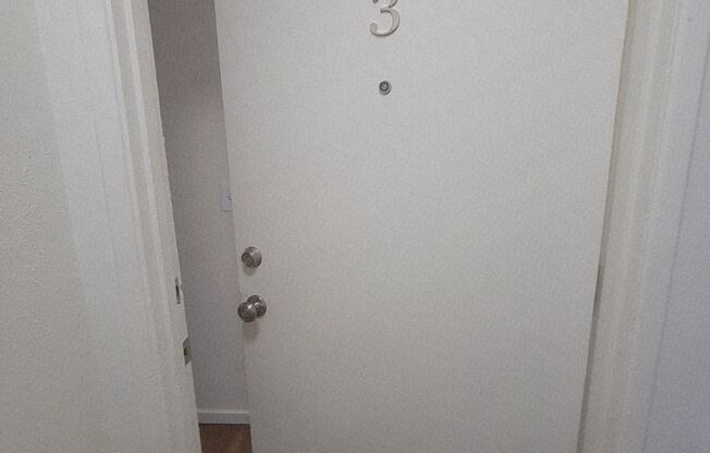 Welcome to Sun Vista Apartments