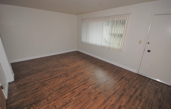 1209 Bellevue Av.