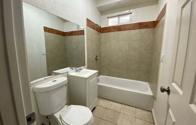 2 beds, 1 bath, $1,350