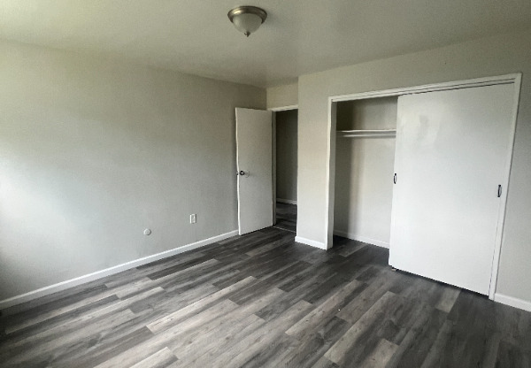 76 Grafton Ave
