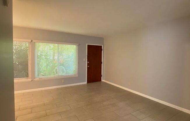 East Village Condo *Manager's Special - First Month's Free Rent*