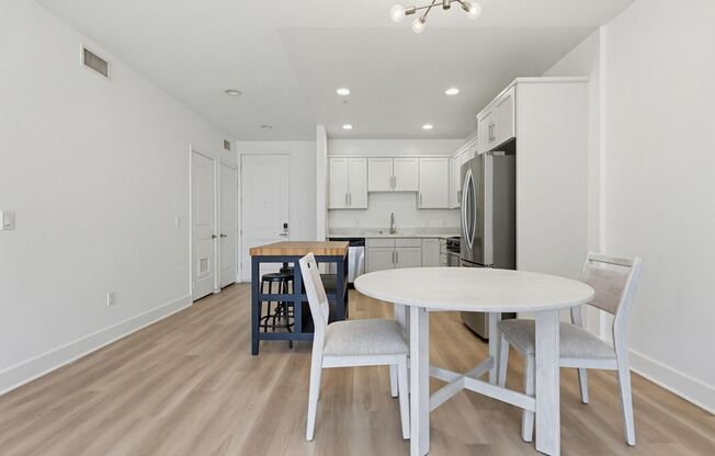 2 beds, 2 baths, 1,127 sqft, $3,500, Unit 208