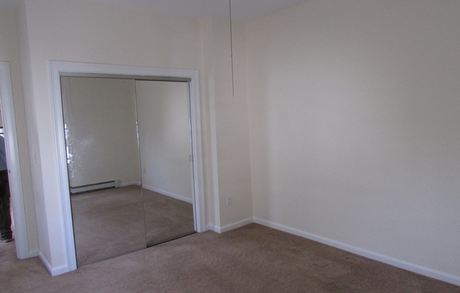 115 E ELM AVE