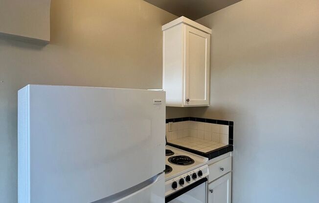 1 bed, 1 bath, $1,595, Unit 308