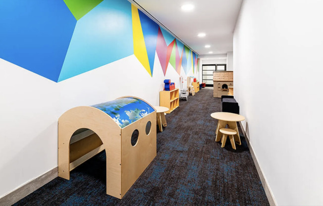 2 beds, 1 bath, $5,540, Unit 2108