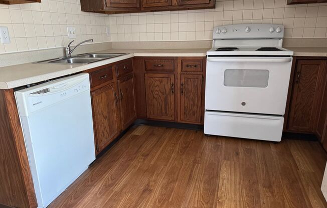 A1319-1325 ORCHARD PARK DRIVE