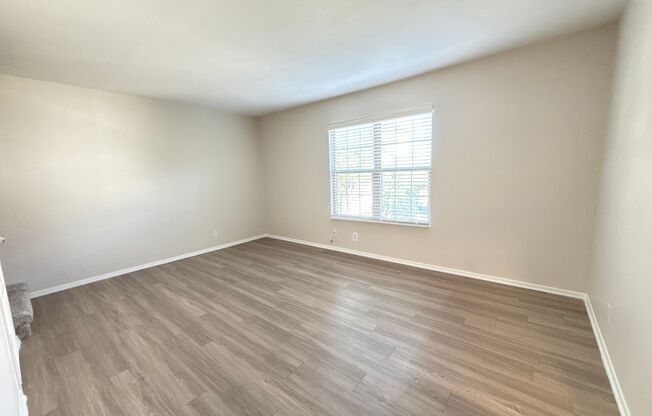 3 beds, 2 baths, 1,150 sqft, $2,229, Unit SUX-216