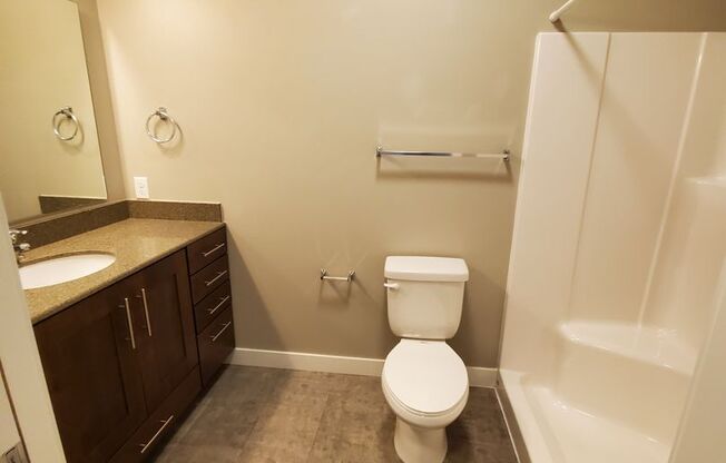 2 beds, 2 baths, $1,495, Unit 231