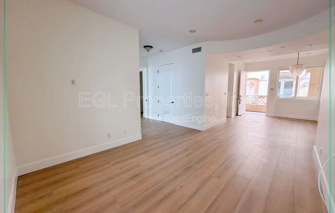 16123 W Sunset Blvd Unit 205