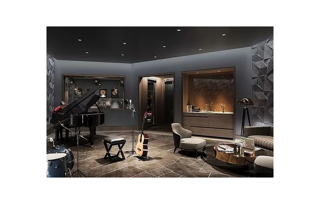 2 beds, 2 baths, 1,198 sqft, $12,000, Unit 27E