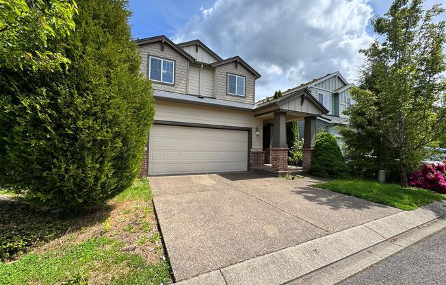FOR RENT - SUPER CLEAN 4 BEDROOM, 2.5 BATH IN ASPEN CREEK, HILLSBORO