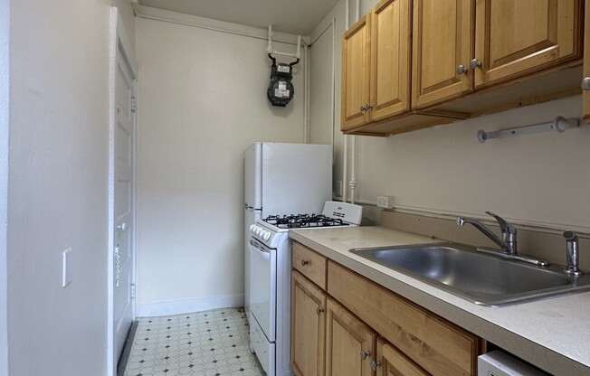 1368 COMMONWEALTH AVE