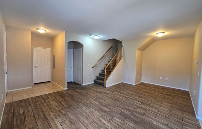 A Fabulous 3 Bedroom Townhouse close to NAFB and the VA Hospital